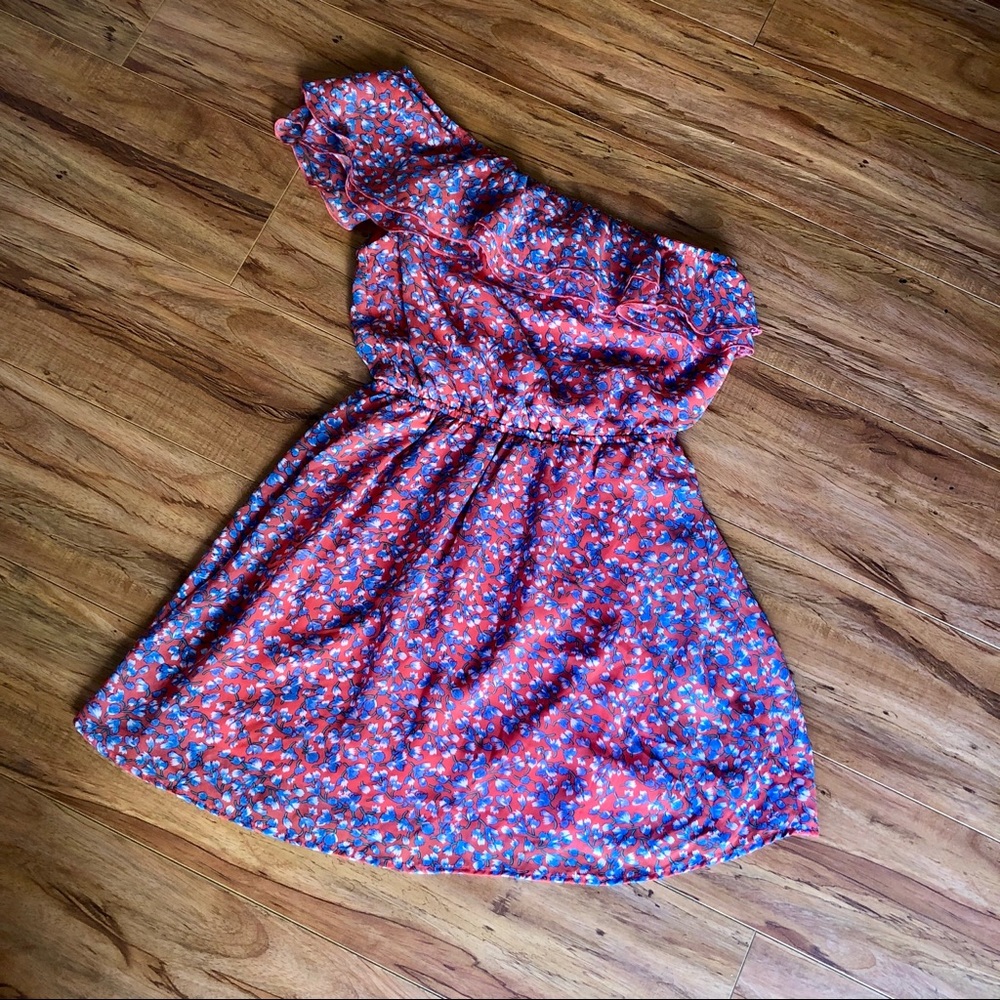 Mimi Chica Floral one sleeve dress